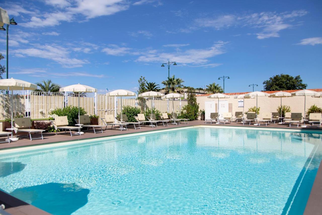 Grand Hotel Forte dei Marmi Exterior photo