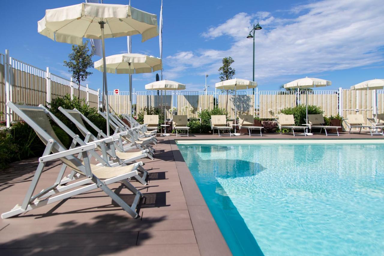 Grand Hotel Forte dei Marmi Exterior photo