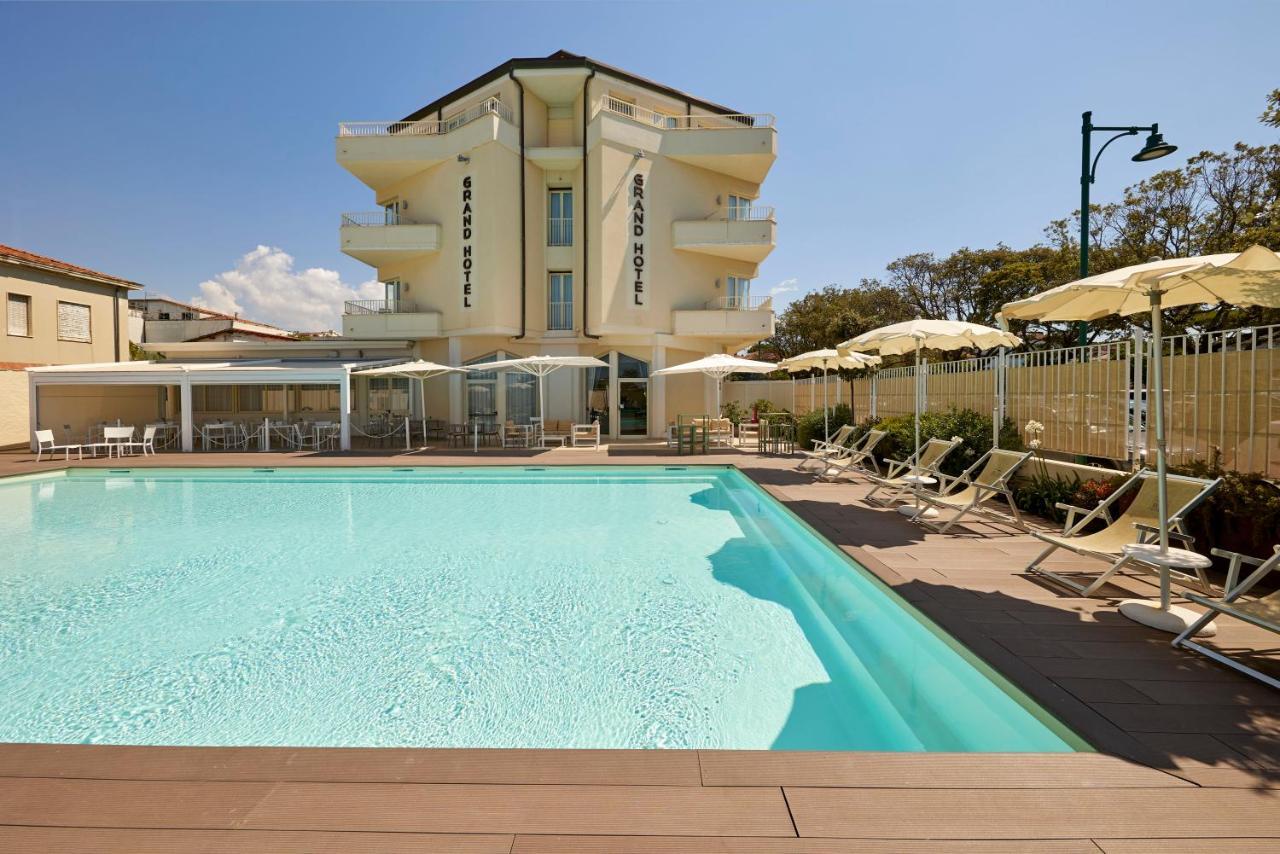 Grand Hotel Forte dei Marmi Exterior photo