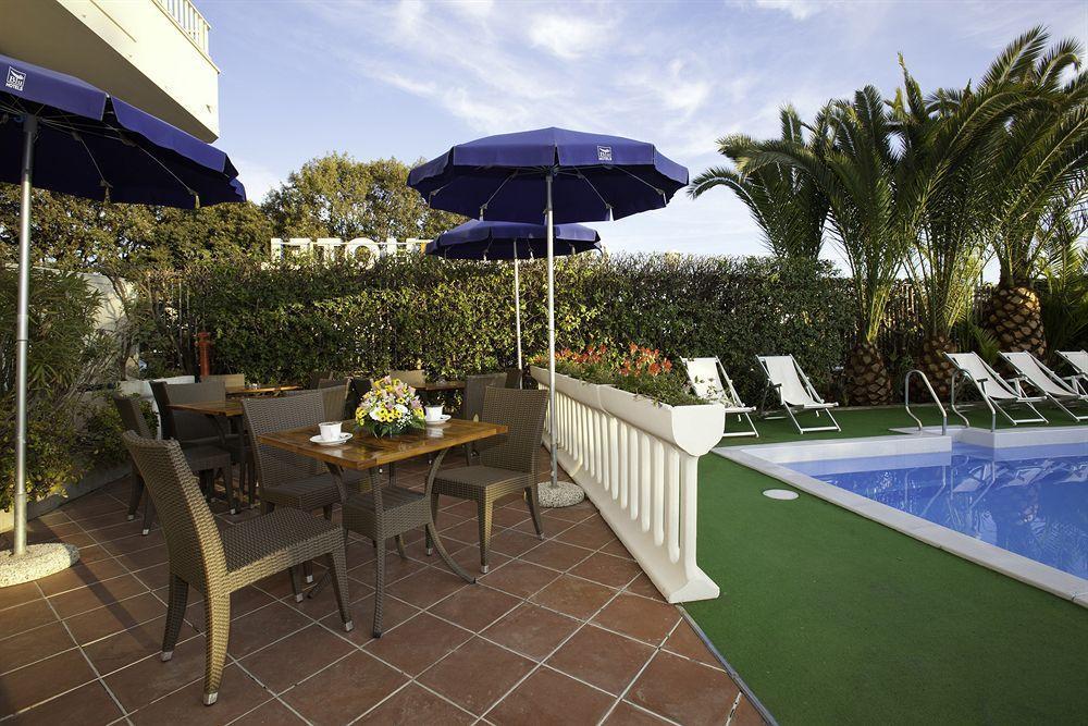Grand Hotel Forte dei Marmi Exterior photo